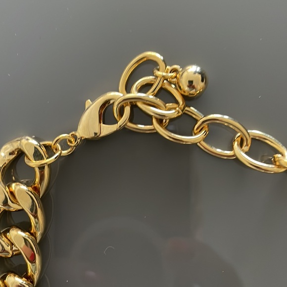 very beautiful new necklace - Picture 3 of 3